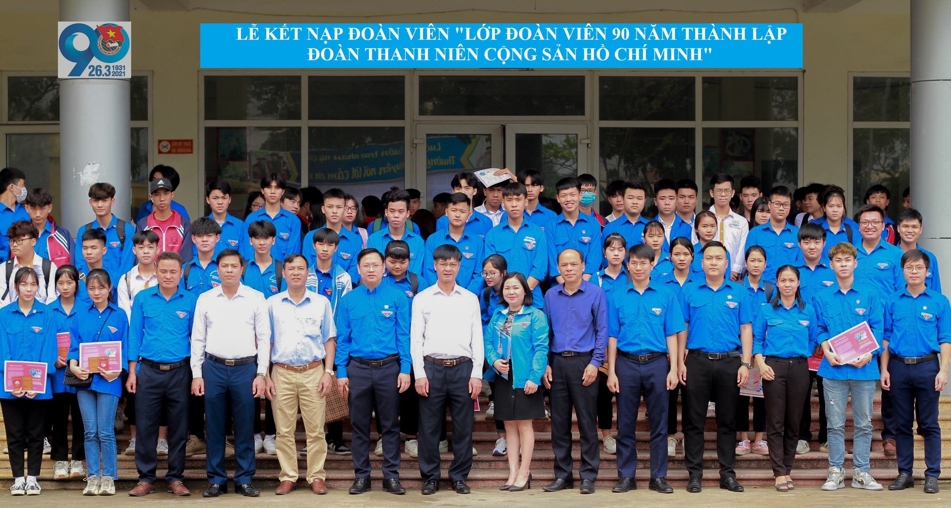 Lễ kết nạp đoàn viên mới “Lớp Đoàn viên 90 năm thành lập Đoàn TNCS Hồ Chí Minh”