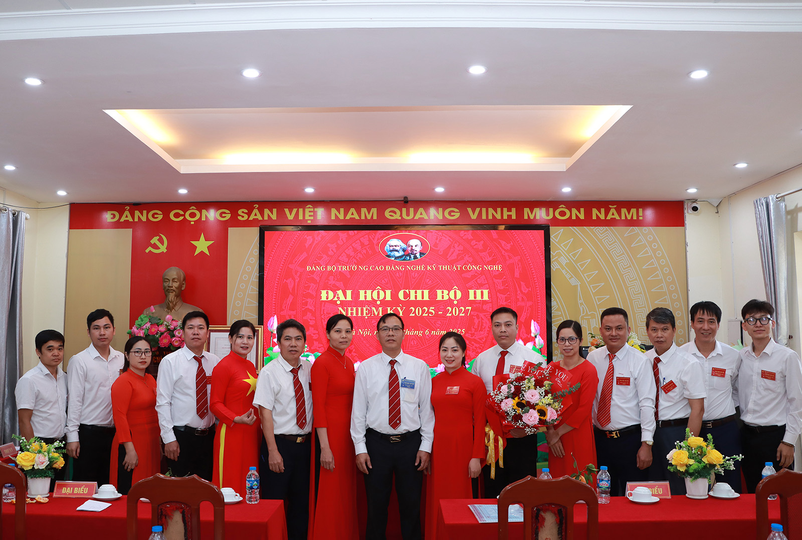 Đại hội Chi bộ III nhiệm kỳ 2025 - 2027