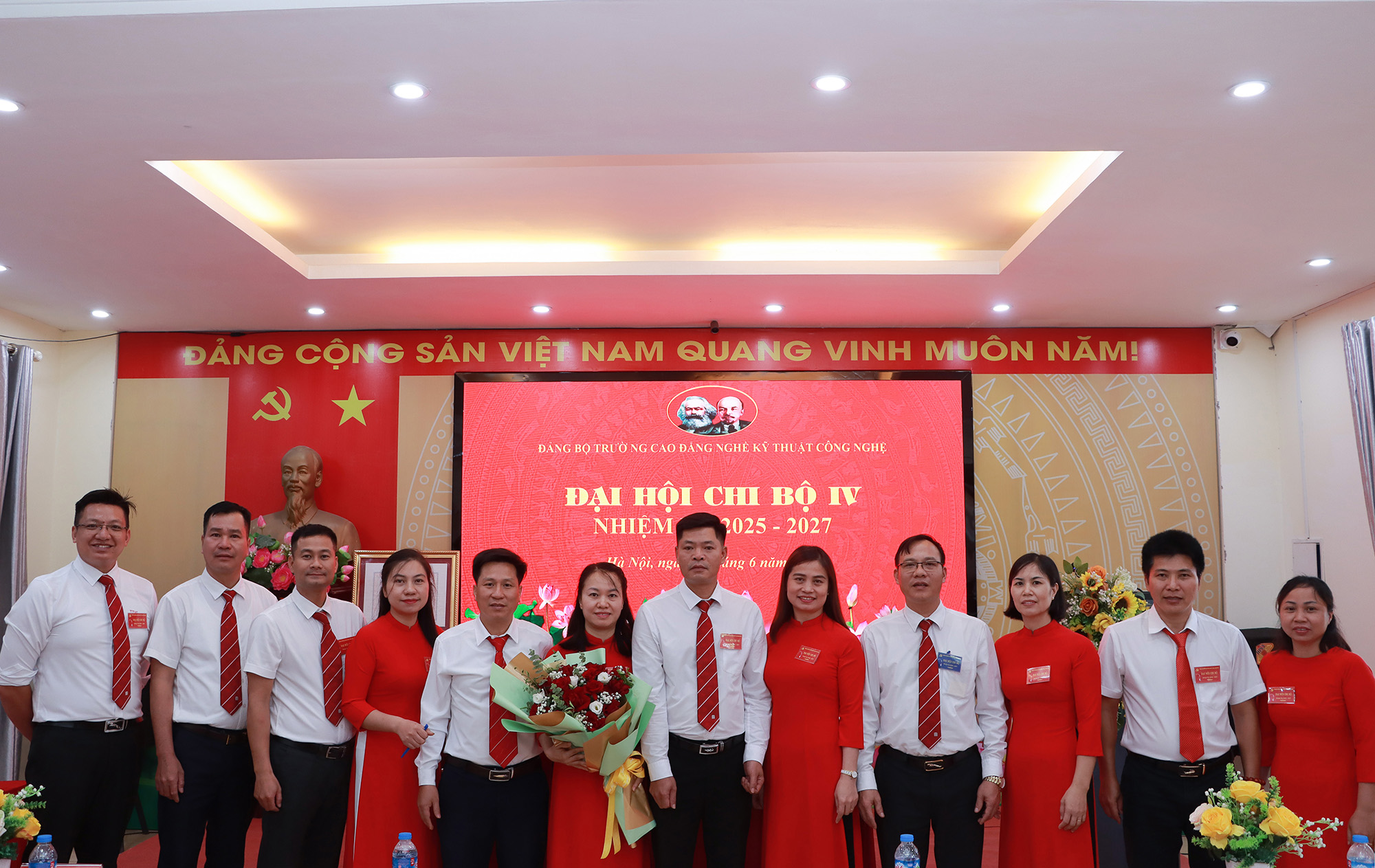 Đại hội Chi bộ IV nhiệm kỳ 2025 - 2027