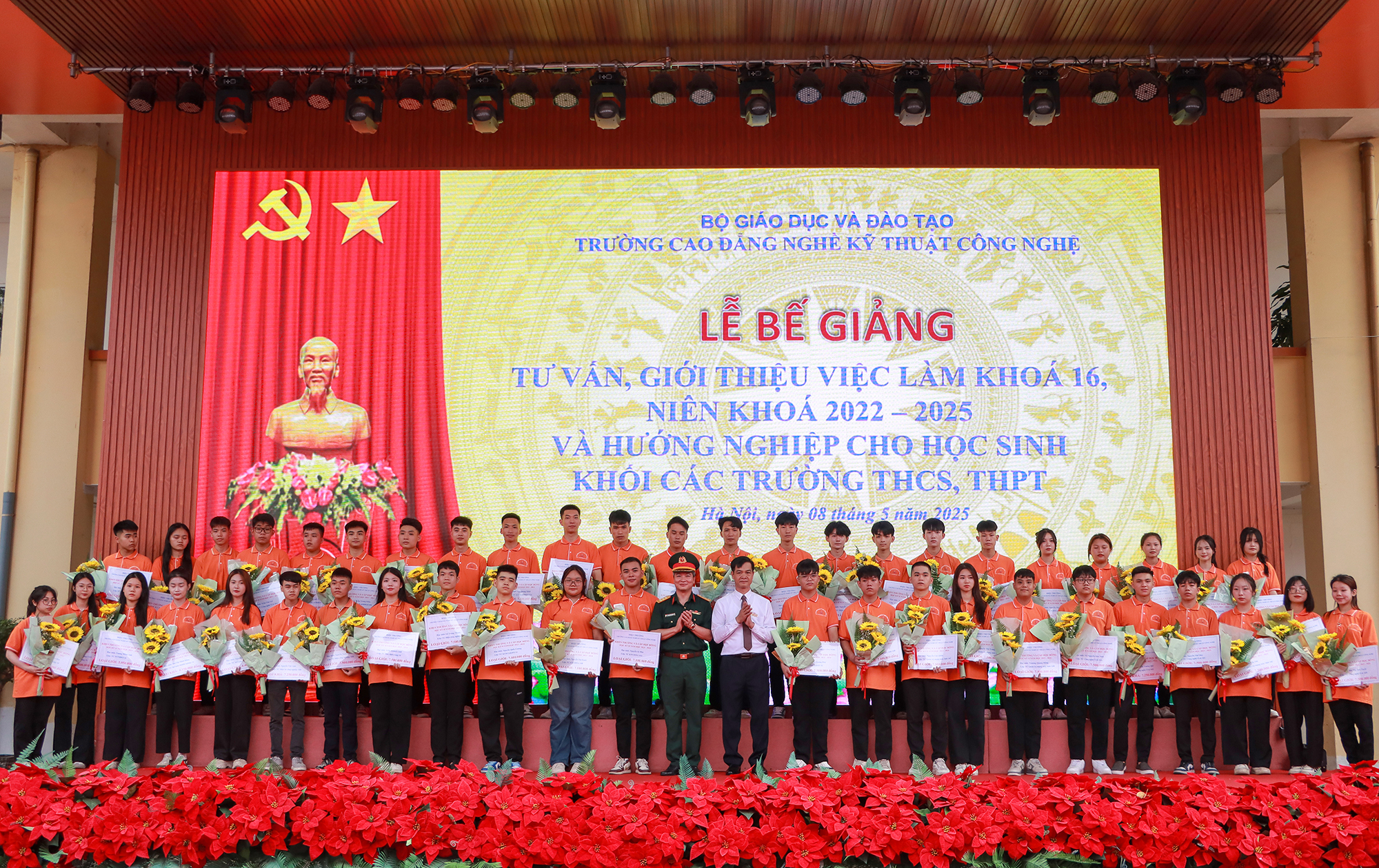 Hình ảnh hoạt động chung